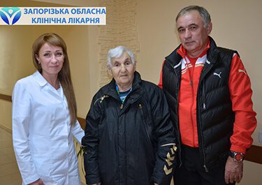 Футболист Владимир Атаманюк: «Травматологи с помощью одной операции решили проблему, с которой мама мучилась почти 2 месяца»