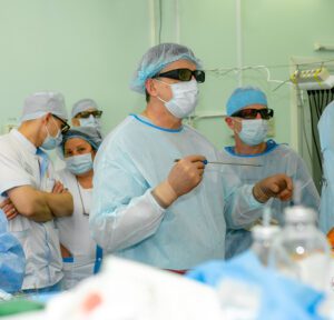 Унікальні ендоскопічні втручання на серце у Запоріжжі