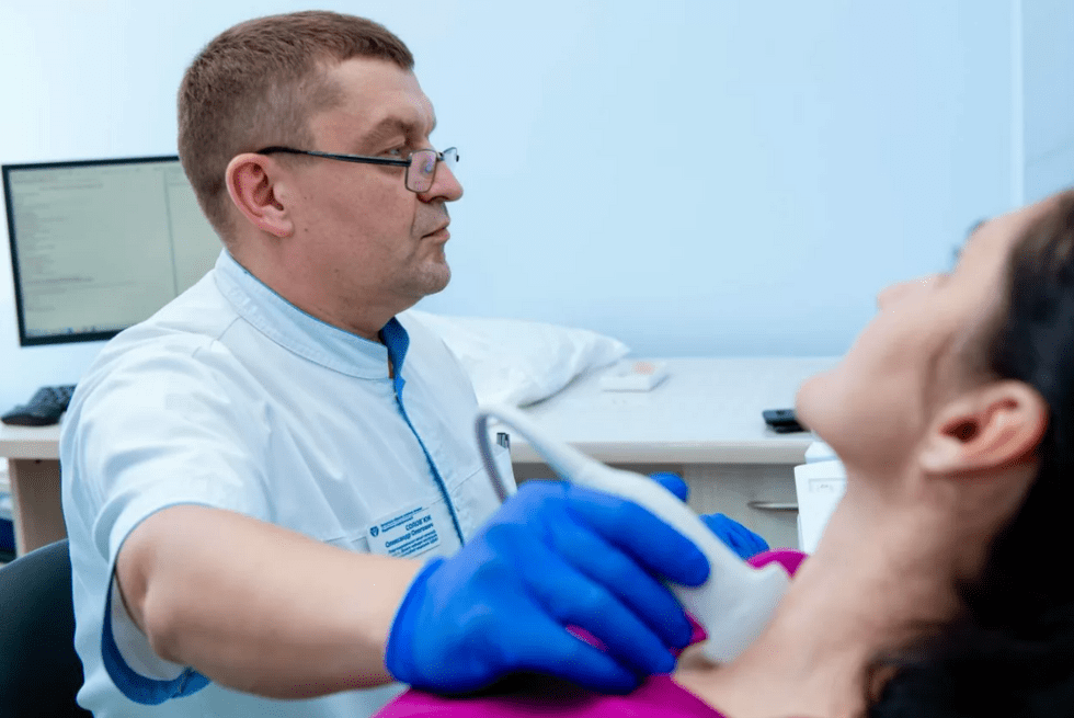 УЗД і пункція щитоподібної залози в обласній лікарні Запоріжжя – без черг і дискомфорту!